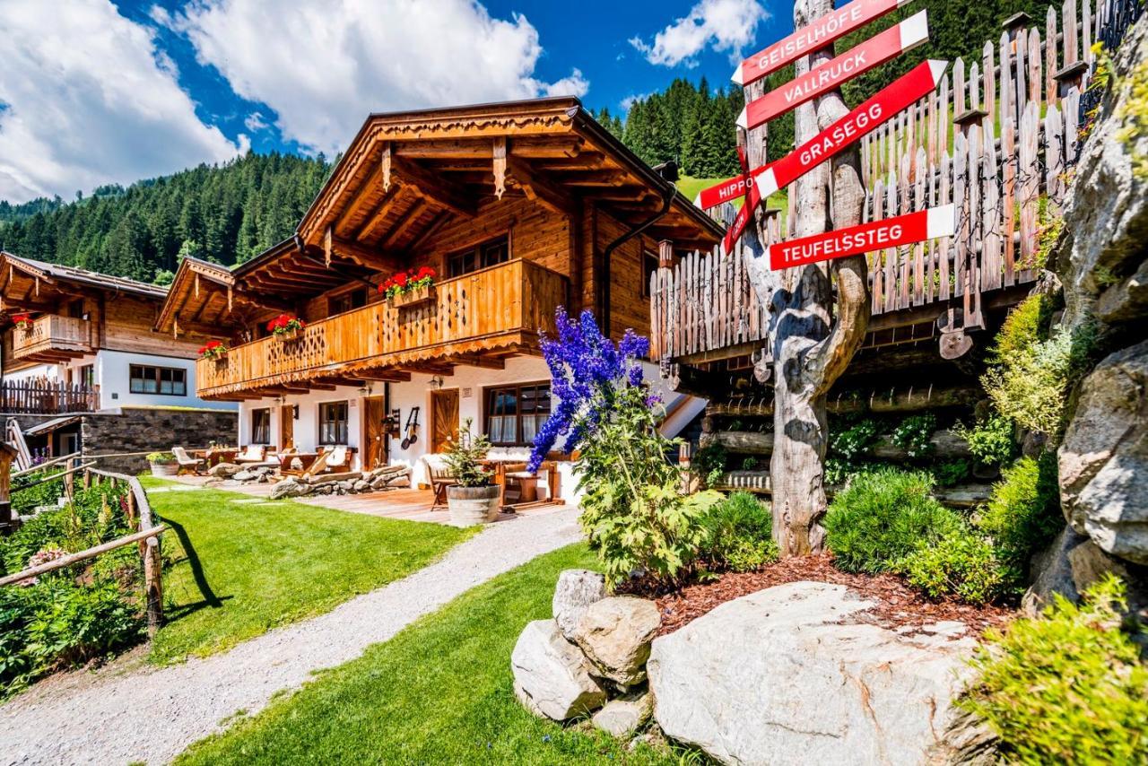 Alpendorf Anno Dazumal Villa Tux Exterior photo